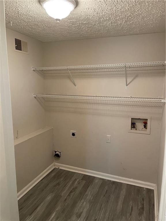 Old Roswell Corners - Residential Lease