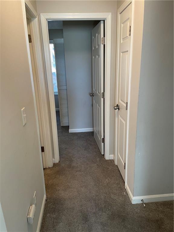 Old Roswell Corners - Residential Lease