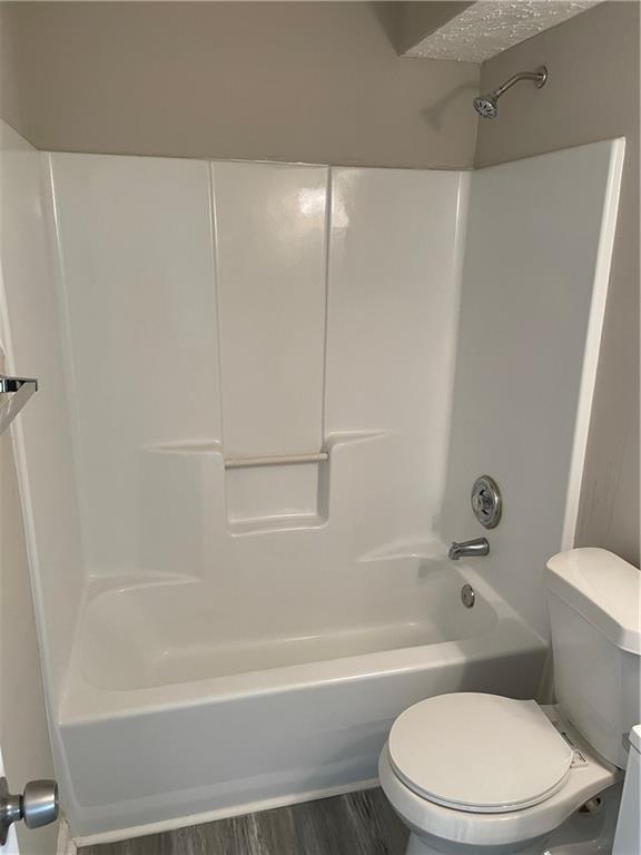 Old Roswell Corners - Residential Lease