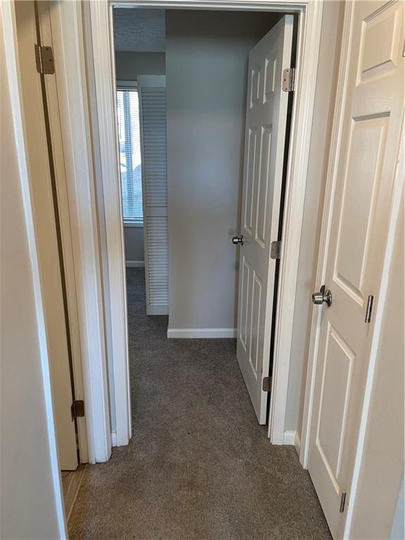 Old Roswell Corners - Residential Lease
