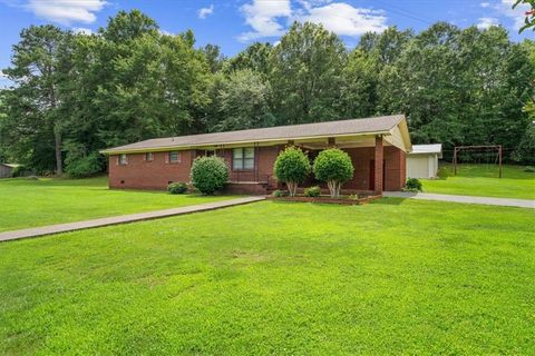 Homes For Sale - 169 Echota Avenue<br/> Calhoun, GA 30701