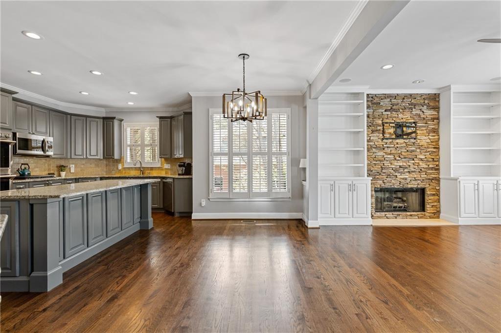 3710 Somerset Ridge NW