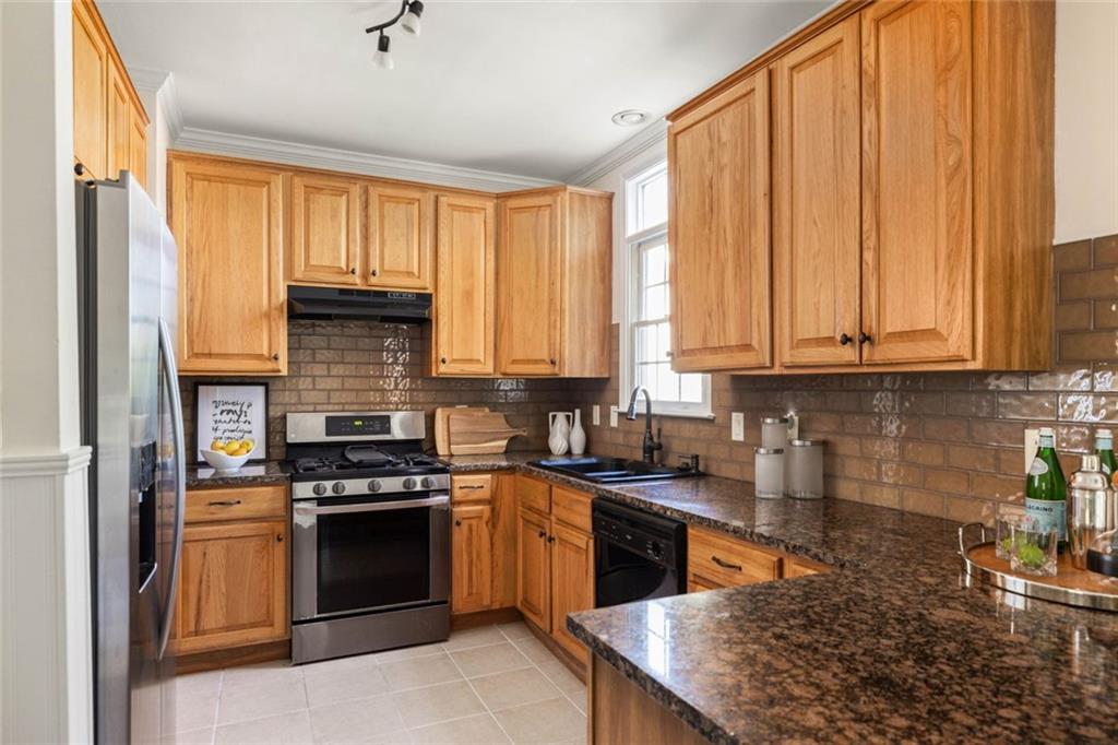 789 Bellemeade Avenue NW