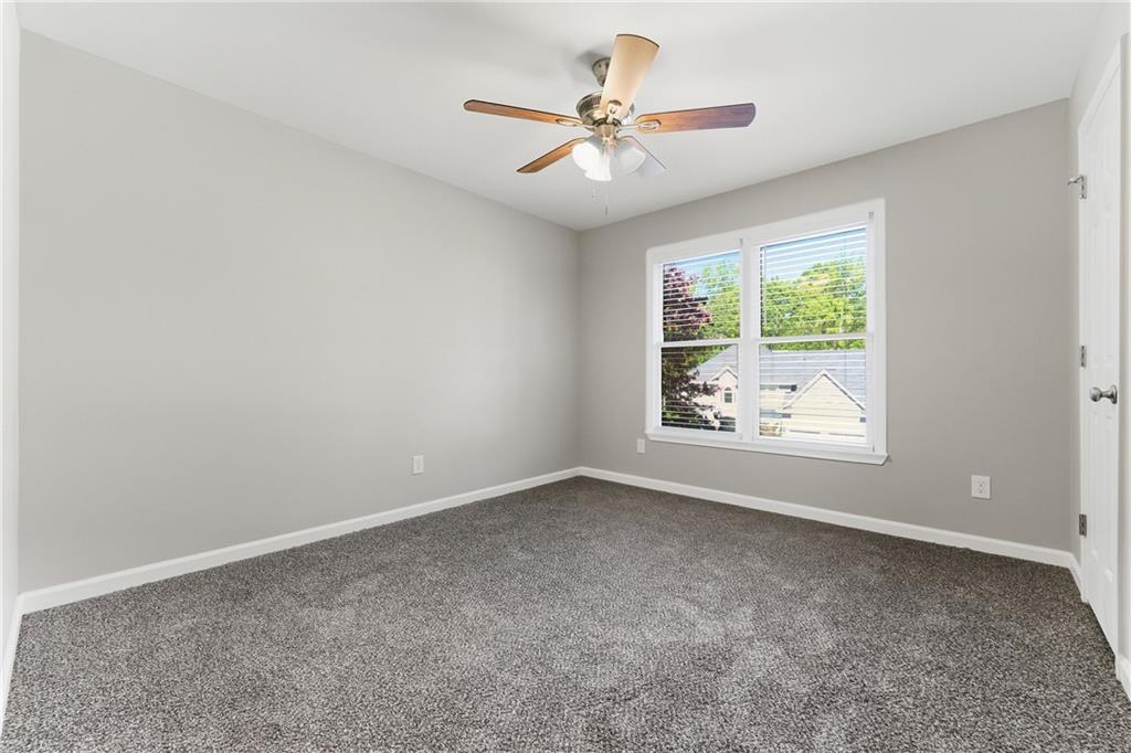 Towne Lake Hill West - Residential