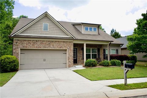 Homes For Sale - 584 Amaranth Trail<br/> Hoschton, GA 30548