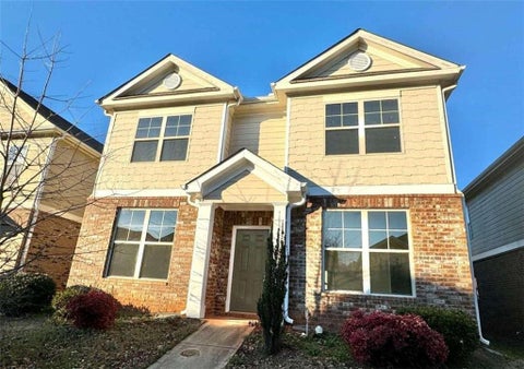Townhouse For Sale - 533 Tulip Lane<br/> Mcdonough, GA 30252