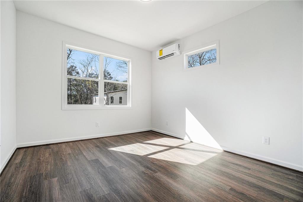 100 Dahlia Avenue, Atlanta, Georgia image 12