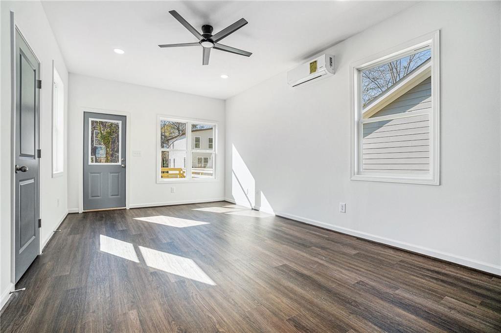 100 Dahlia Avenue, Atlanta, Georgia image 5