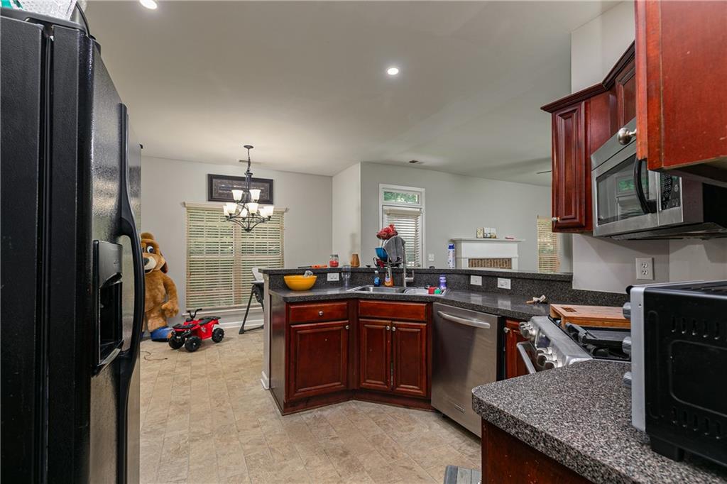 2412 Wingfield Drive, Austell, Georgia image 14