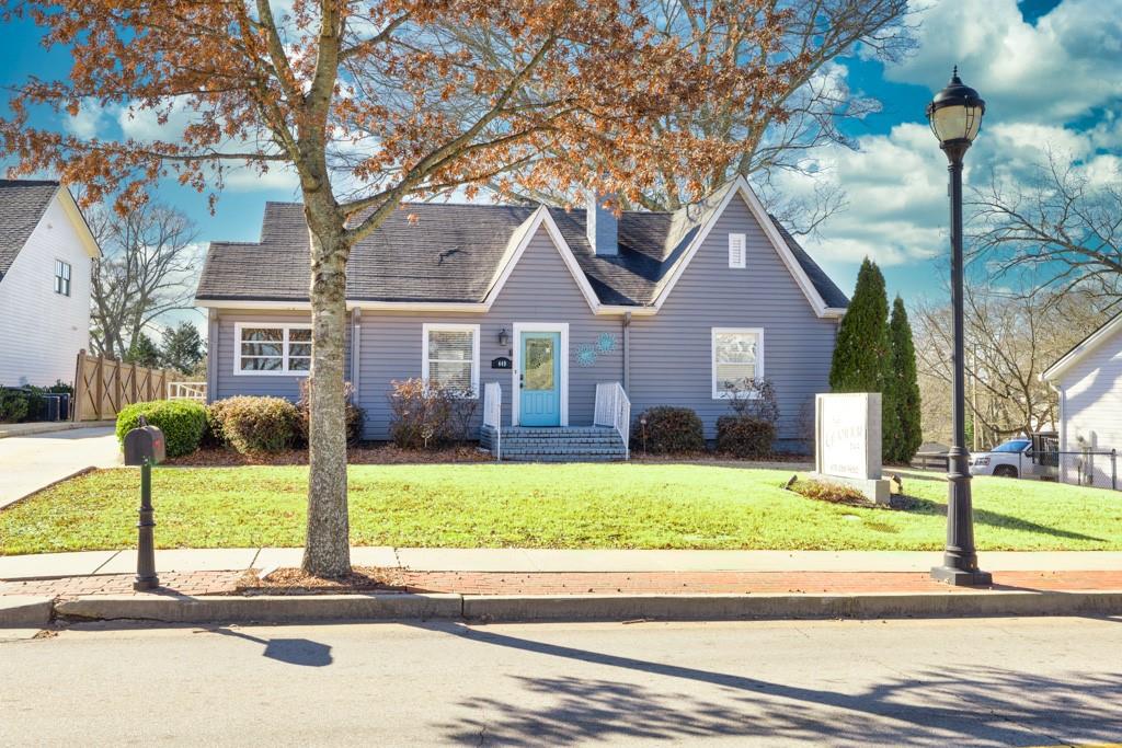 449 South Hill St.
