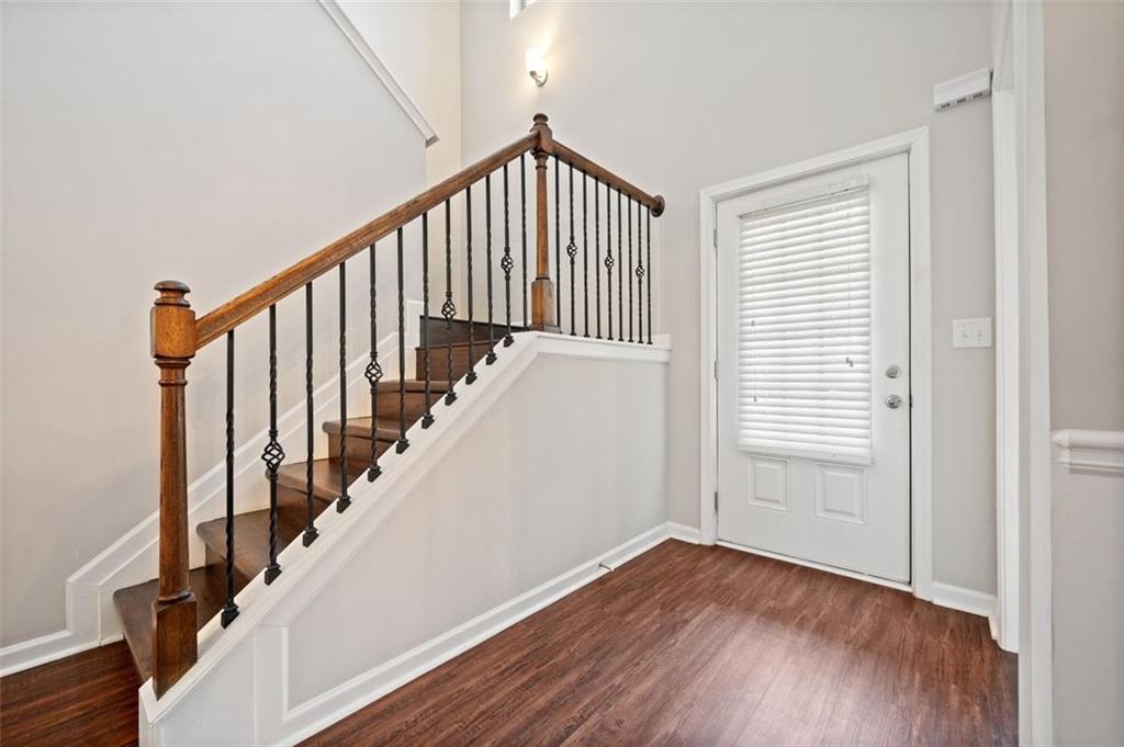 264 Creek View Place, Canton, Georgia image 7