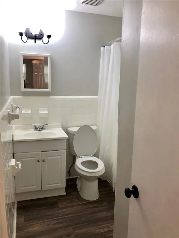 Mableton, Georgia 30126, United States, 2 Bedrooms Bedrooms, ,1 BathroomBathrooms,Residential,Active,256591