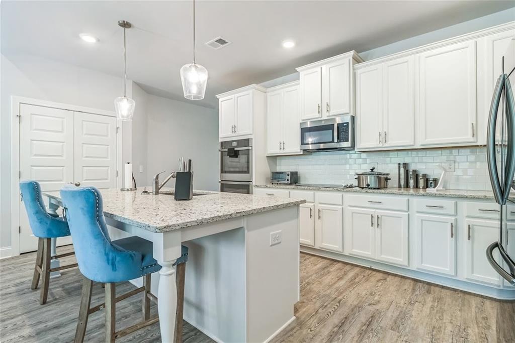 fox Creek - Residential