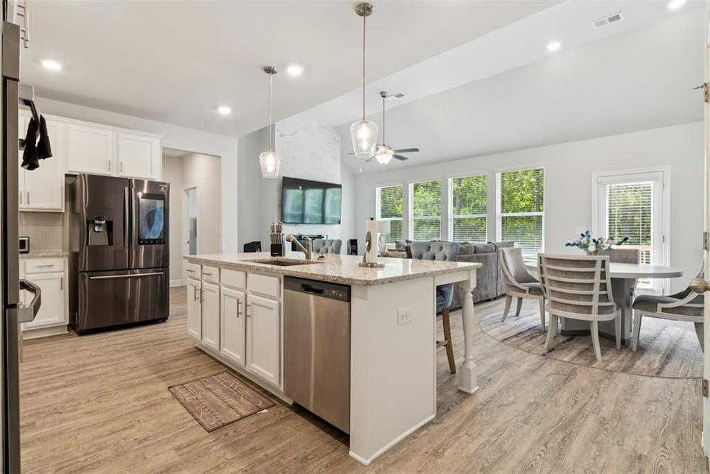 fox Creek - Residential