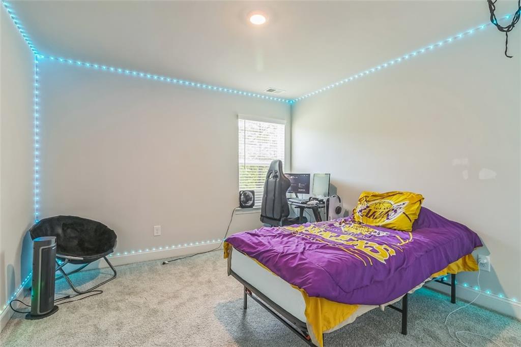 fox Creek - Residential