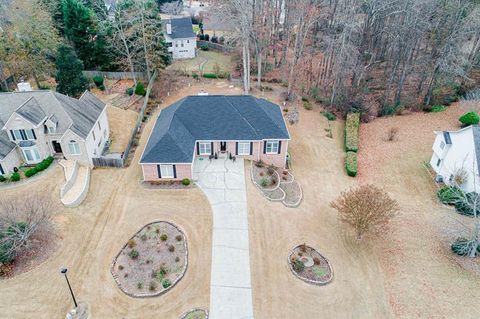 A home in Dacula