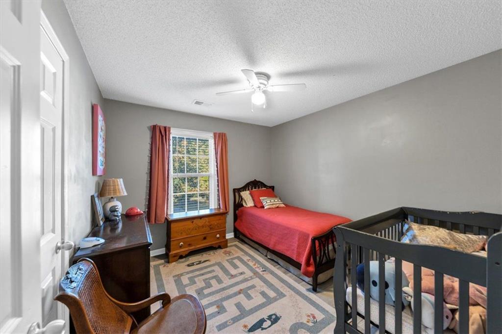 HIGHLAND POINTE - Residential