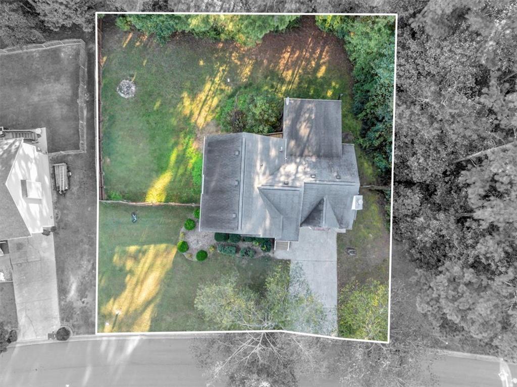 HIGHLAND POINTE - Residential