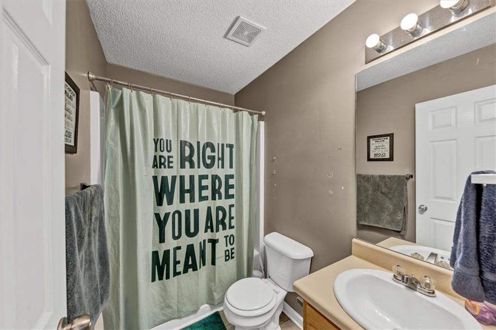 HIGHLAND POINTE - Residential