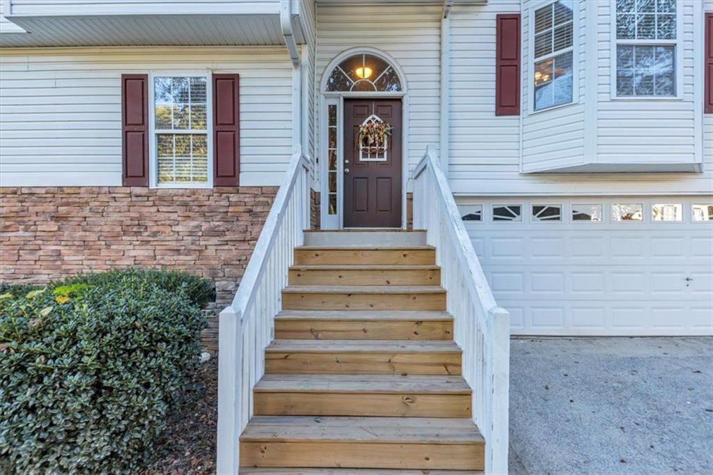 HIGHLAND POINTE - Residential