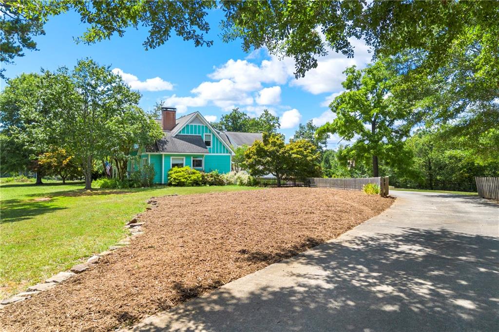 6355 Mockingbird Road Road