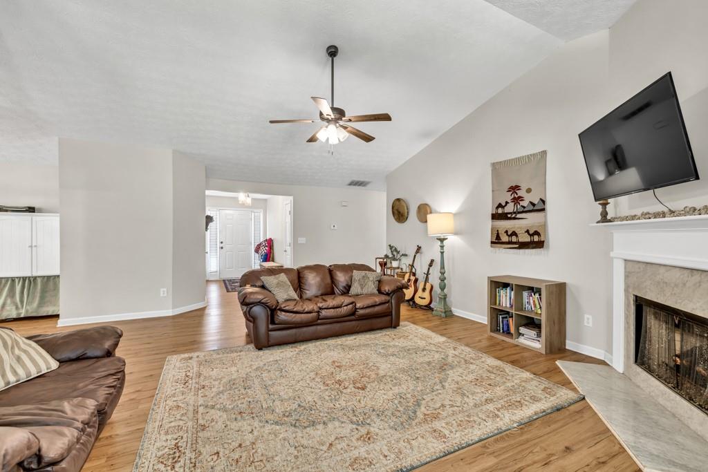 2780 Matlin Way, Buford, Georgia image 6