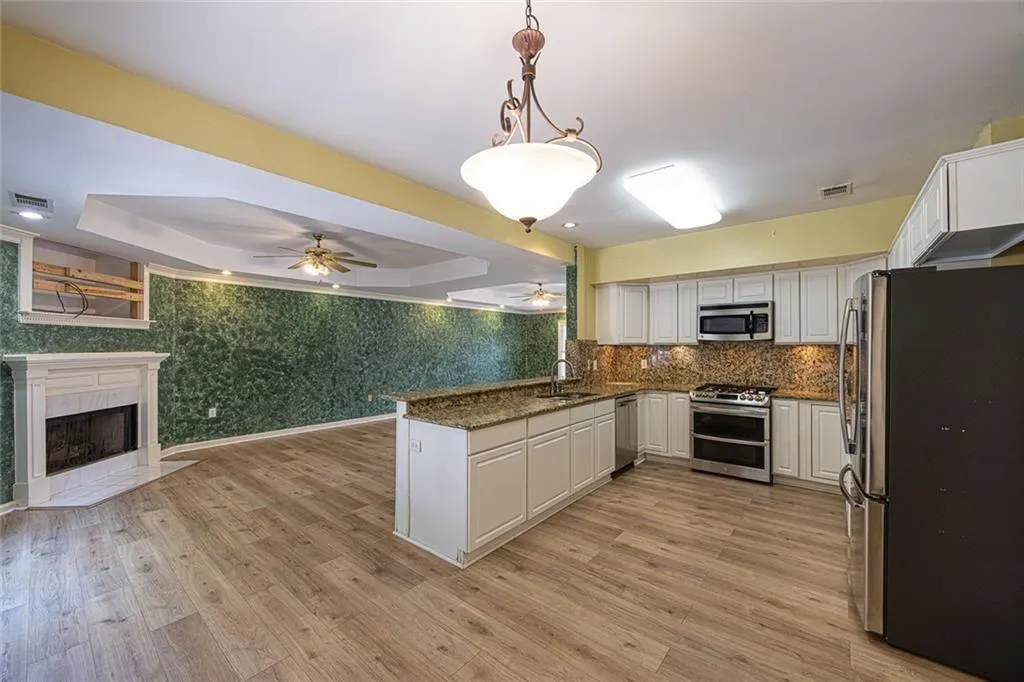 Lawrenceville, Georgia 30046, United States, 3 Bedrooms Bedrooms, ,3 BathroomsBathrooms,Residential,Active,214085