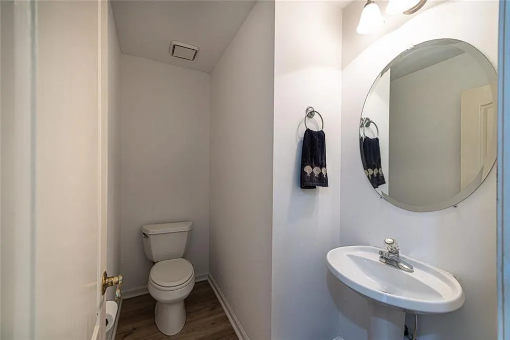 Lawrenceville, Georgia 30046, United States, 3 Bedrooms Bedrooms, ,3 BathroomsBathrooms,Residential,Active,214085