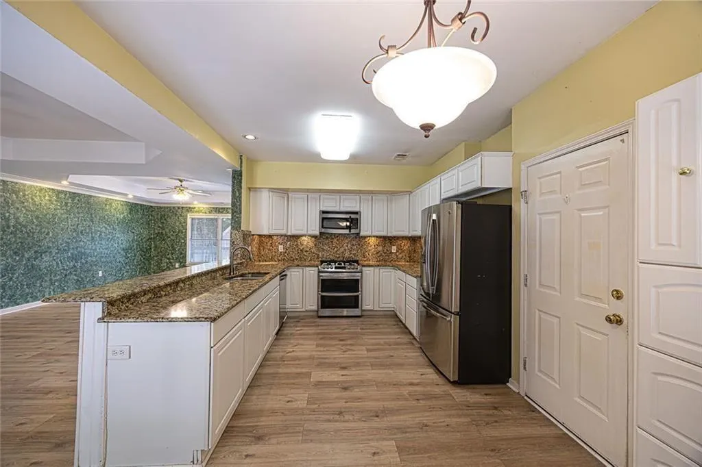 Lawrenceville, Georgia 30046, United States, 3 Bedrooms Bedrooms, ,3 BathroomsBathrooms,Residential,Active,214085