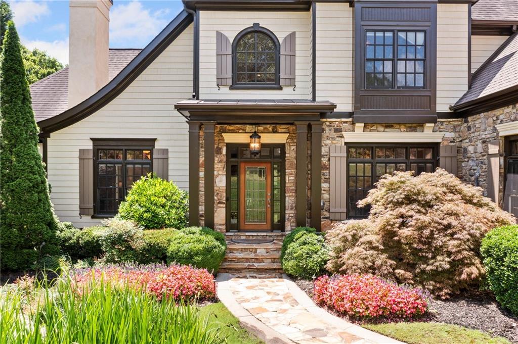 3770 Riverly Trace