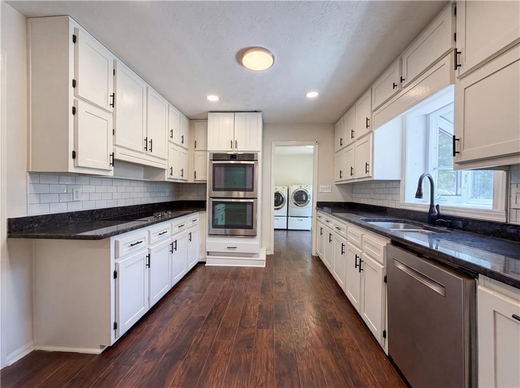 1127 Musgrove Road