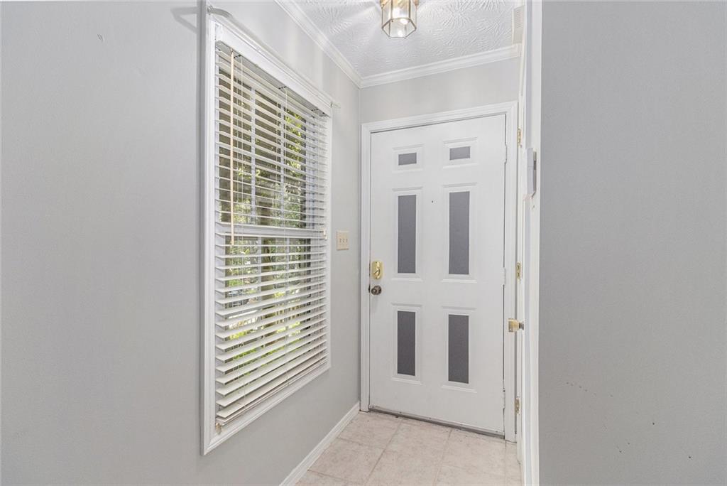 2105 Country Park Drive, Smyrna, Georgia image 4