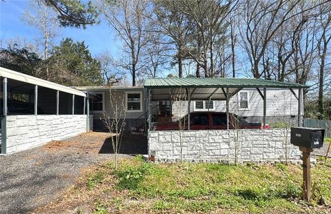 2623 Pineridge Drive NE Conyers GA 30012