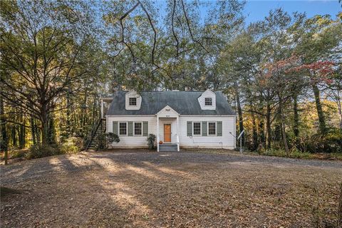 814 S Jolly Avenue Clarkston GA 30021