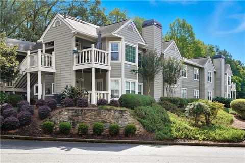 Photo of 604 MILL POND Road #604, Roswell, GA 30076 (MLS # 7661210)