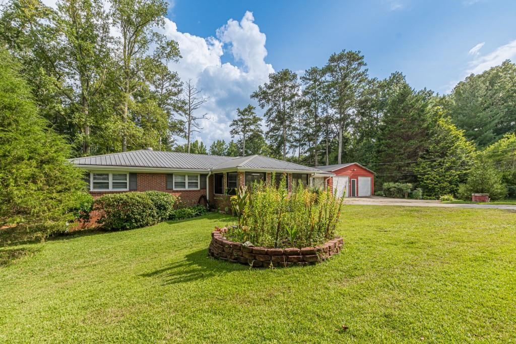 6652 Ridge Road