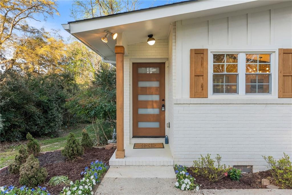 2771 Sherwood Road SE