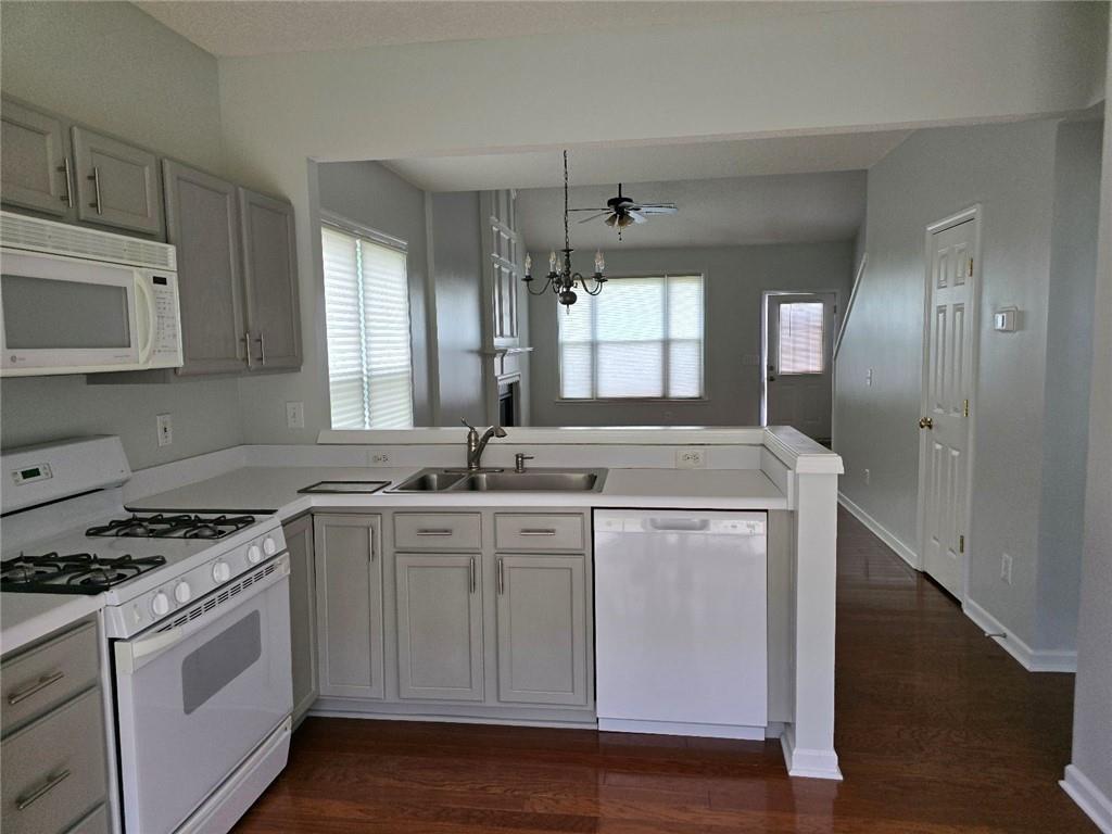 1692 Woodsford Road, Kennesaw, Georgia image 5