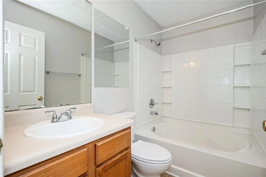 Decatur, Georgia 30034, United States, 3 Bedrooms Bedrooms, ,3 BathroomsBathrooms,Residential,Active,184841