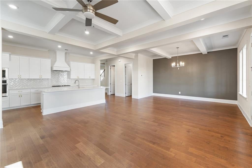 1330 Melody Bend
