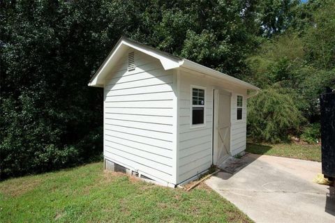 A home in Douglasville