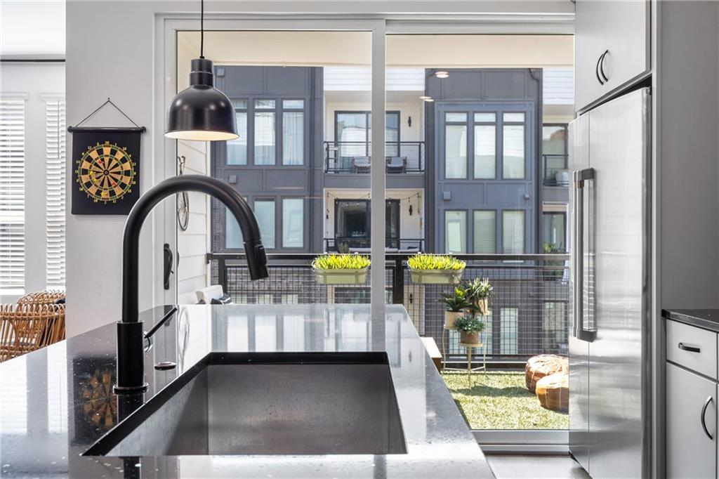 383 Pratt DRIVE #506