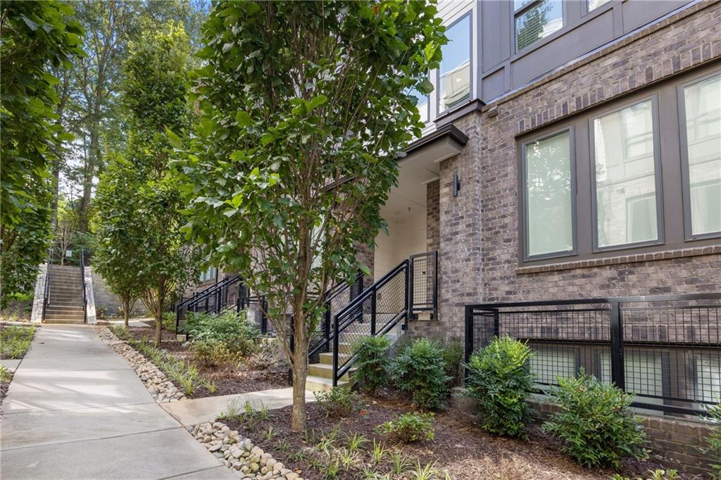 383 Pratt DRIVE #506