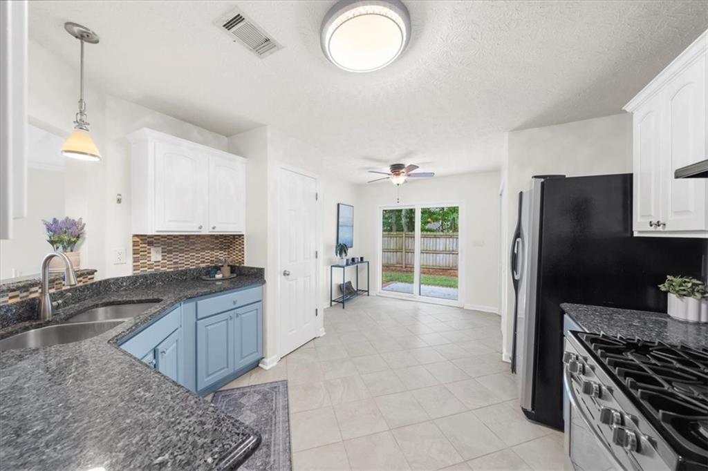 1180 Arborhill Lane