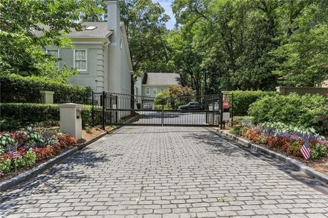 Photo of 2466 Brookhaven Place NE, Brookhaven, GA 30319 (MLS # 7673843)