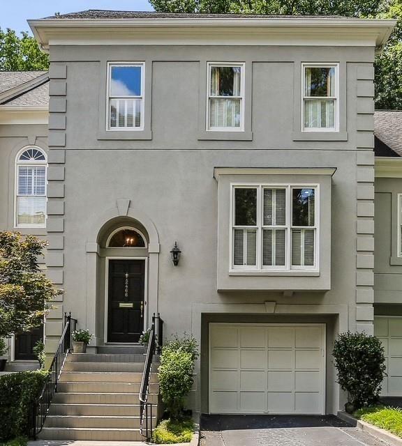 2466 Brookhaven Place NE