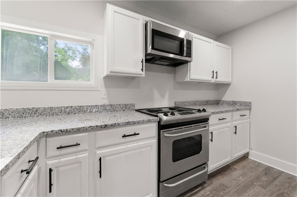 4755 Kent Road