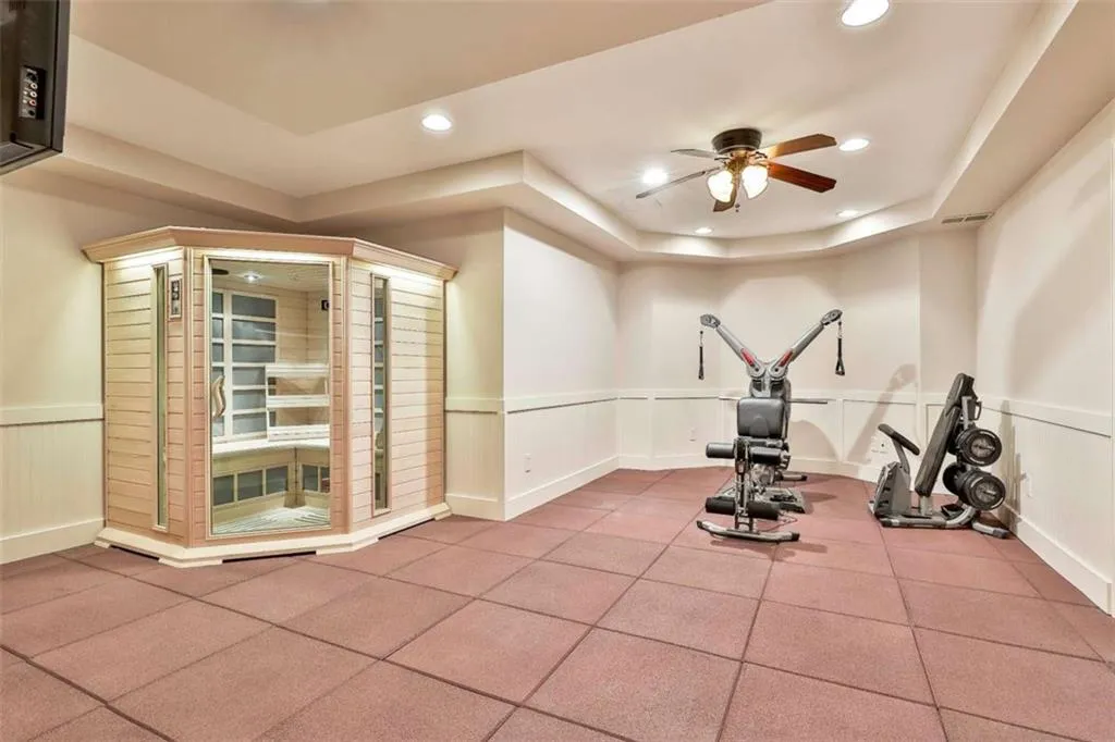 Peachtree City, Georgia 30269, United States, 6 Bedrooms Bedrooms, ,6 BathroomsBathrooms,Residential,Active,171765