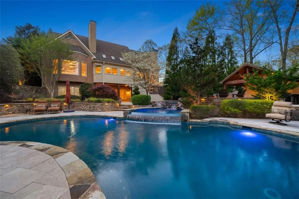 Peachtree City, Georgia 30269, United States, 6 Bedrooms Bedrooms, ,6 BathroomsBathrooms,Residential,Active,171765