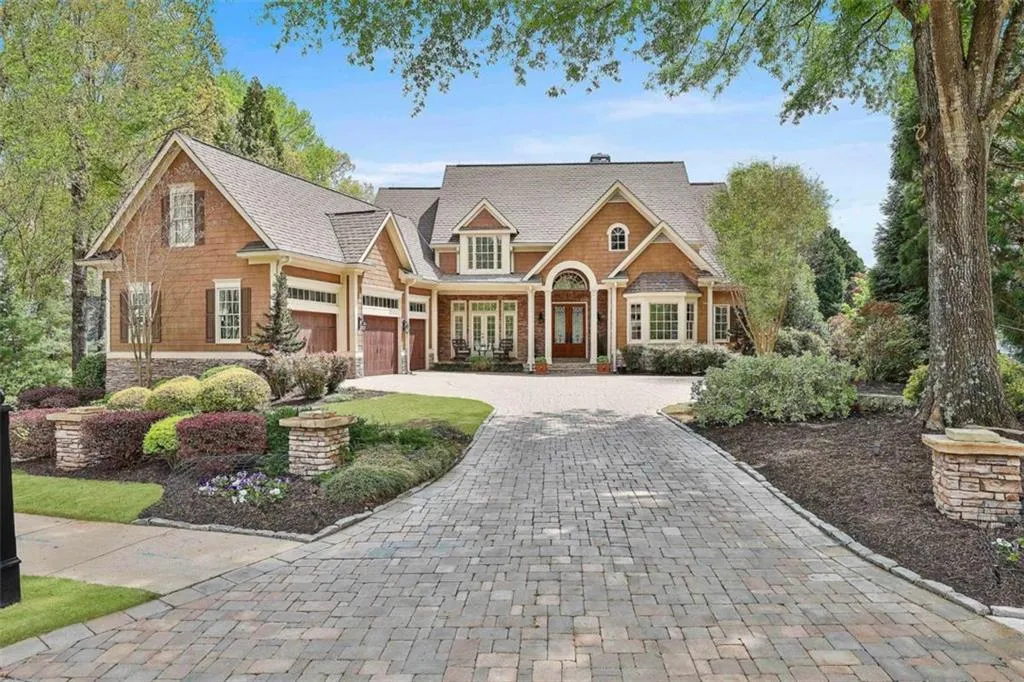 Peachtree City, Georgia 30269, United States, 6 Bedrooms Bedrooms, ,6 BathroomsBathrooms,Residential,Active,171765